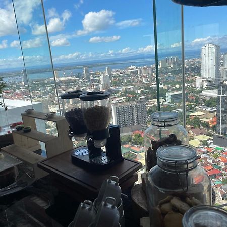 Condo Near Ayala Cebu City W Wifi Balcony 外观 照片