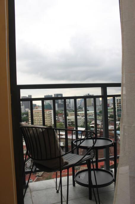 Condo Near Ayala Cebu City W Wifi Balcony 外观 照片